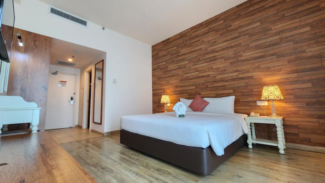 Swan Garden Hotel Малакка Экстерьер фото
