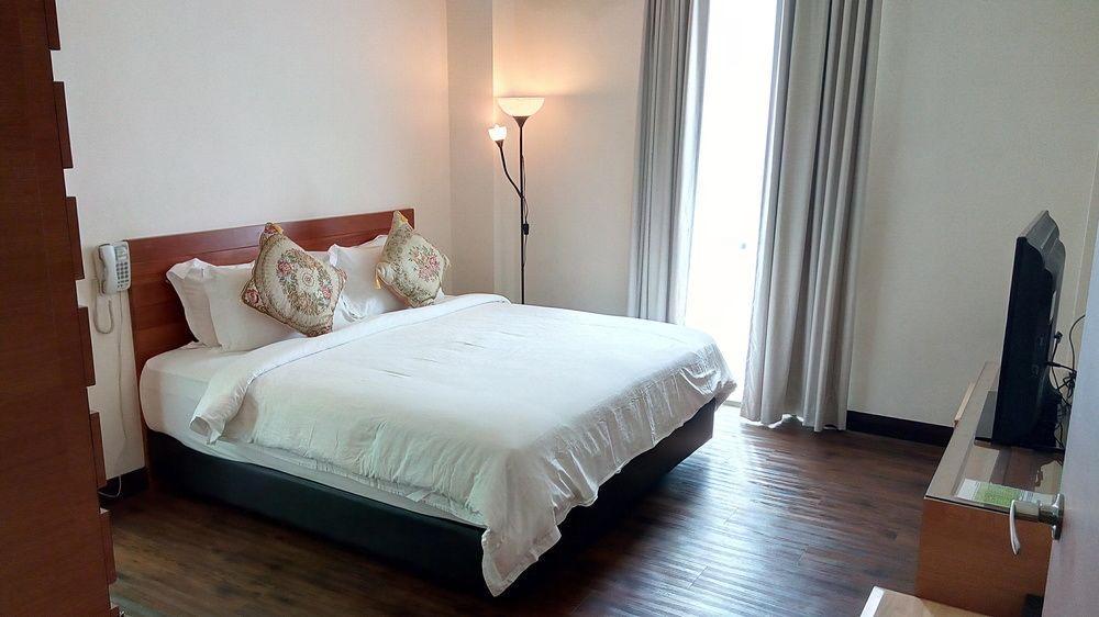 Swan Garden Hotel Малакка Экстерьер фото