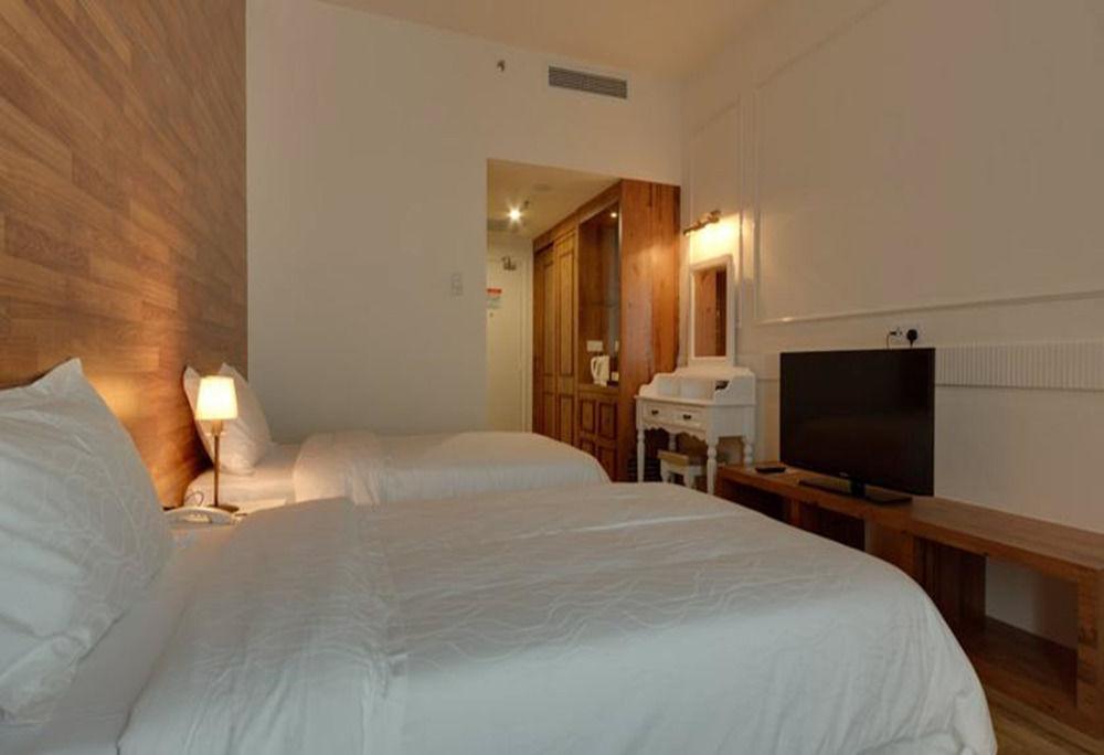 Swan Garden Hotel Малакка Экстерьер фото